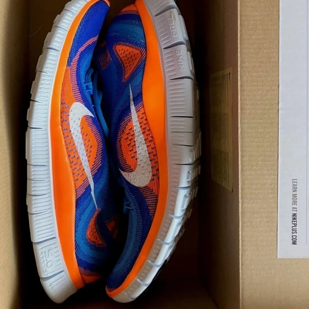 New in Box Nike Flyknit + Blue Glow Total Orange Mens 9.5 US 43 EUR RARE